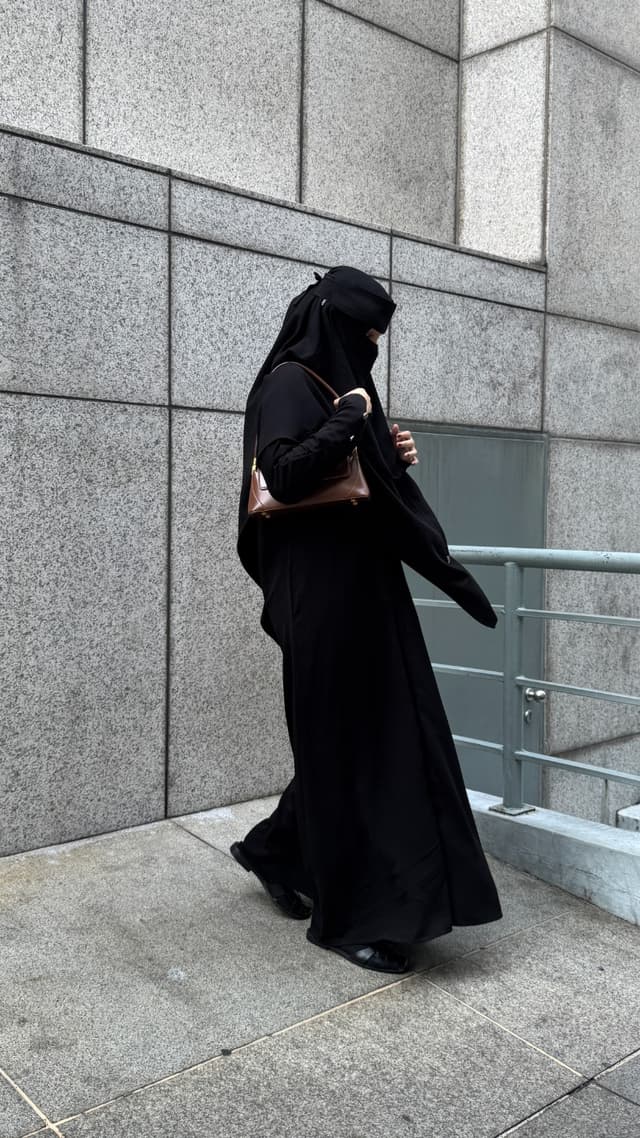 Fleur Abaya - Full Black
