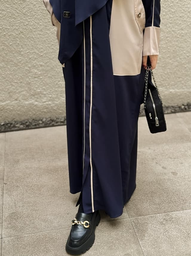 Straight Abaya - Navy Cloud Cream