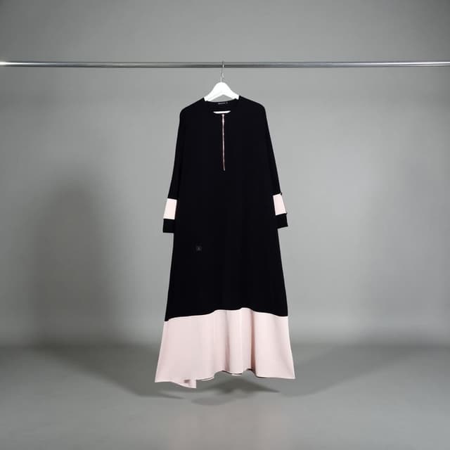 Noir Abaya - Black Cloud Cream
