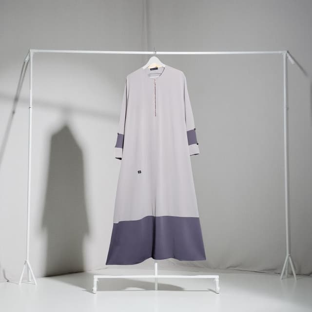 Noir Abaya - Almond Milk Grey