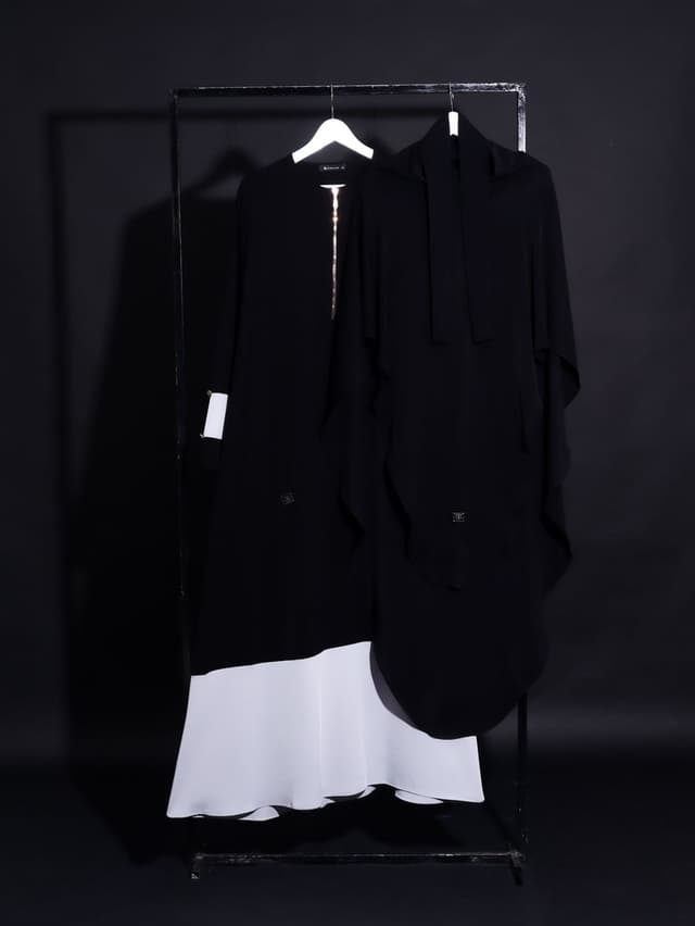 Set Noir Abaya - Black Cool Grey
